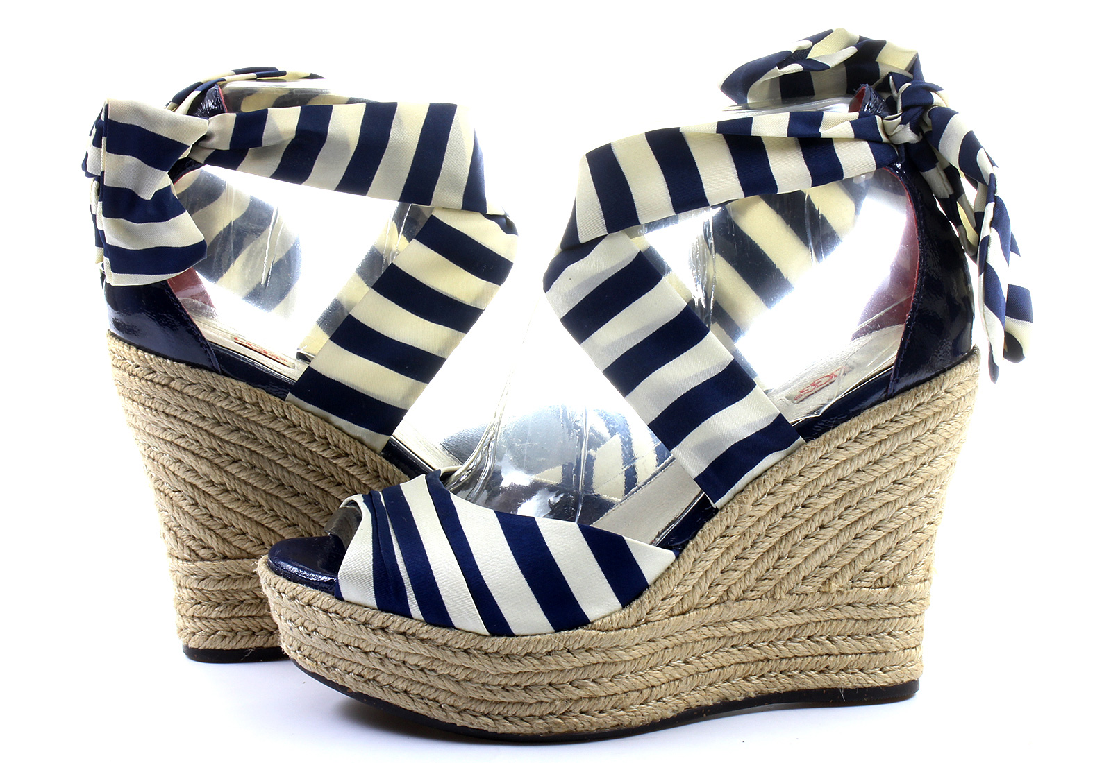 ugg women's lucianna stripe ugg women's lucianna stripe